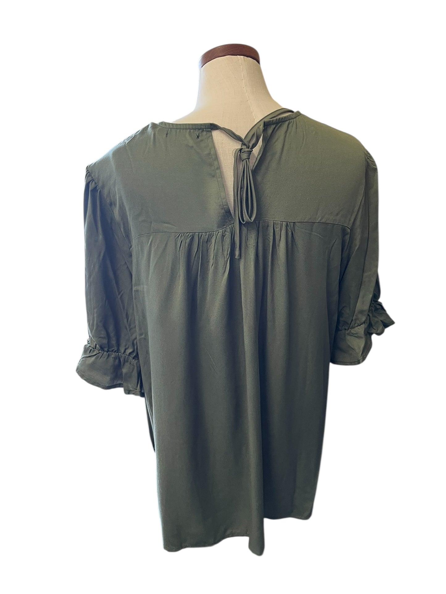 Green Mikarose womens top, XL