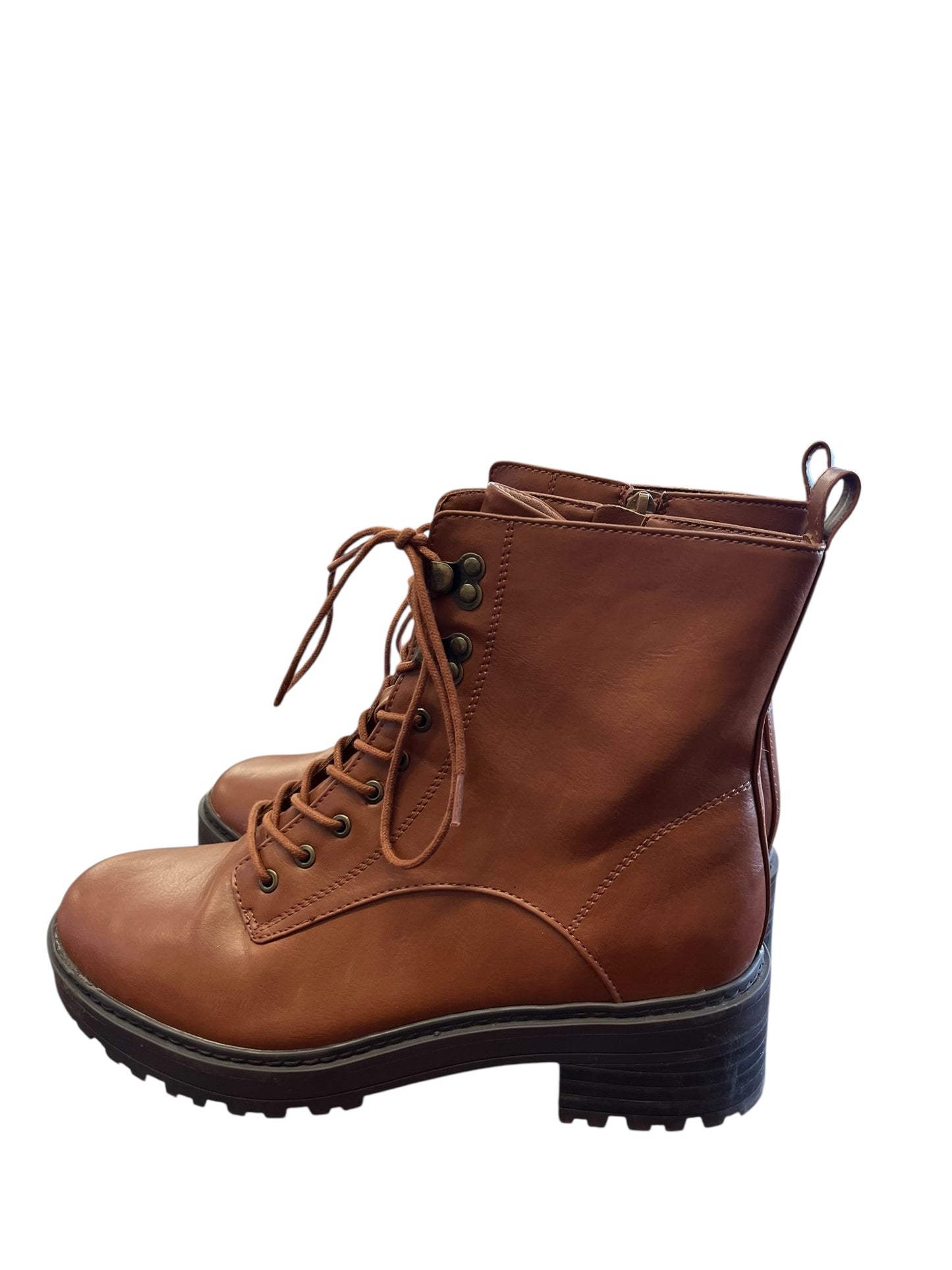 Brown Universal Thread Boots, 8