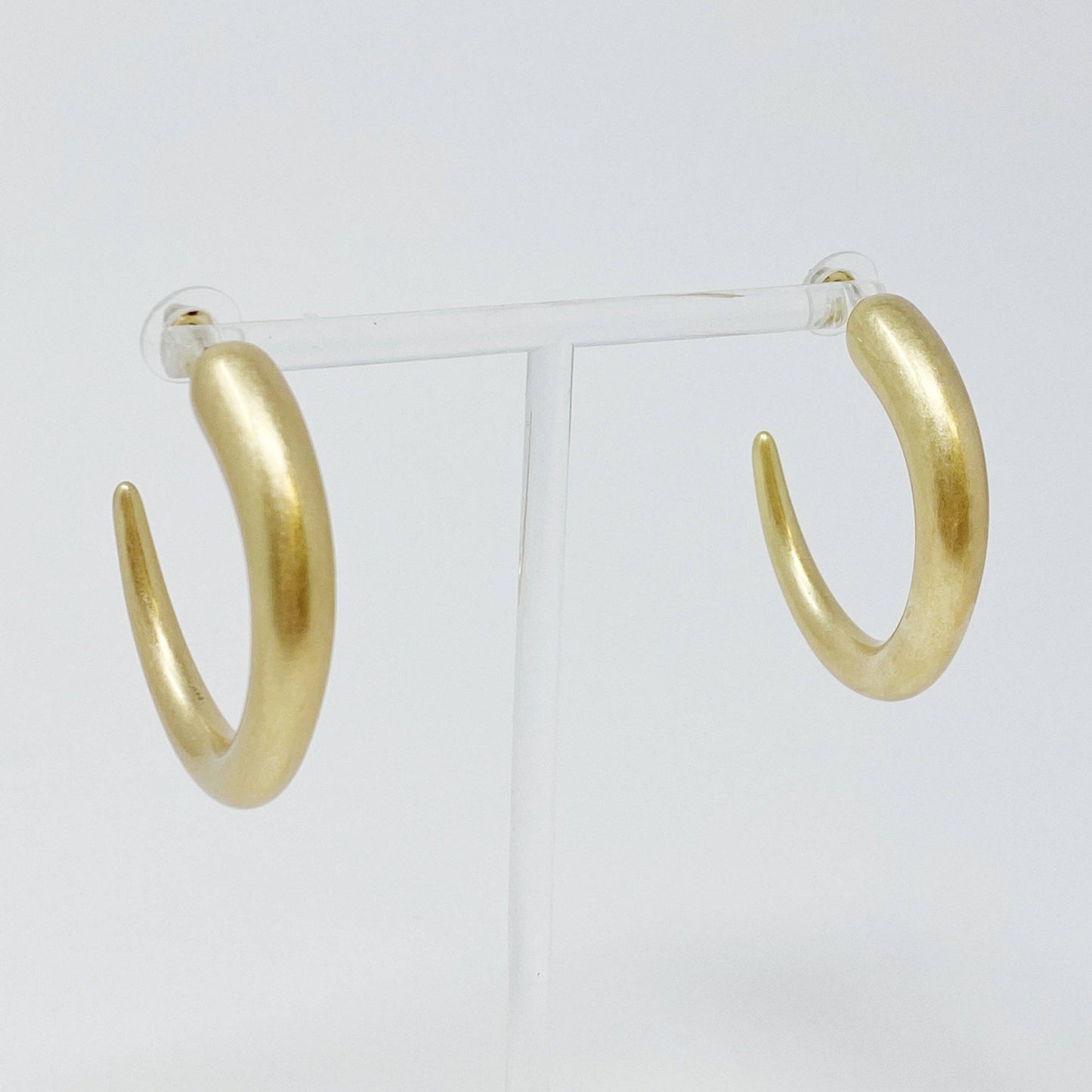 So Smooth Daily Hoop Earrings: Silver