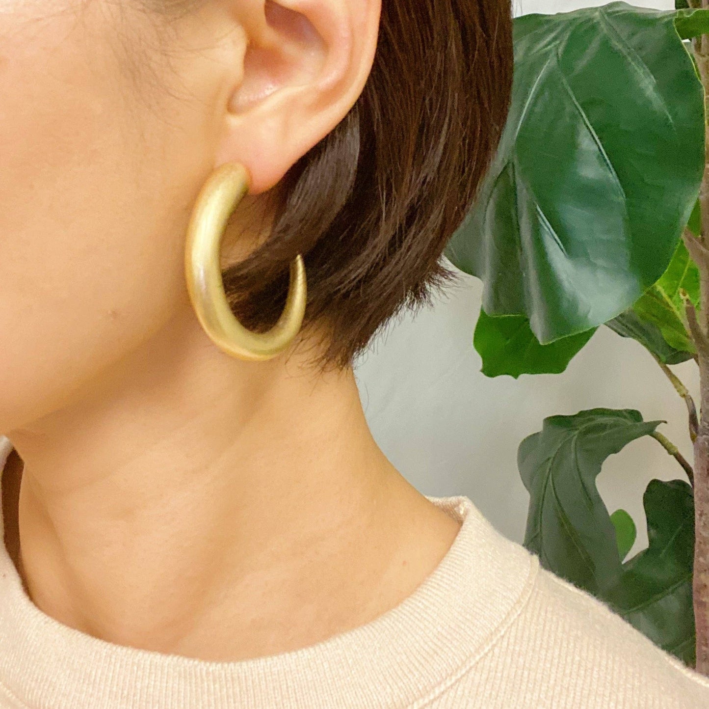 So Smooth Daily Hoop Earrings: Silver