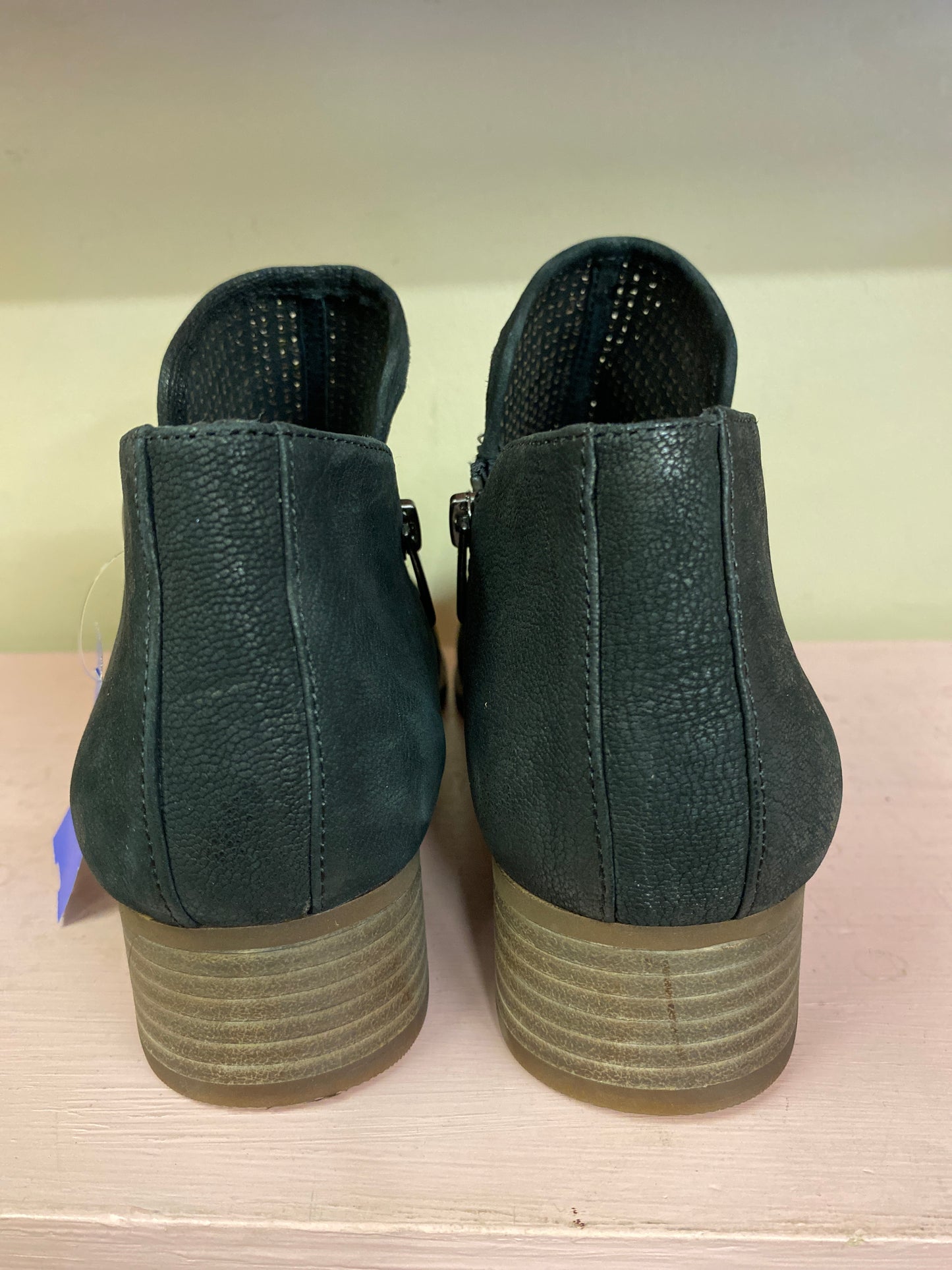 black Vince Camuto shoes, 10