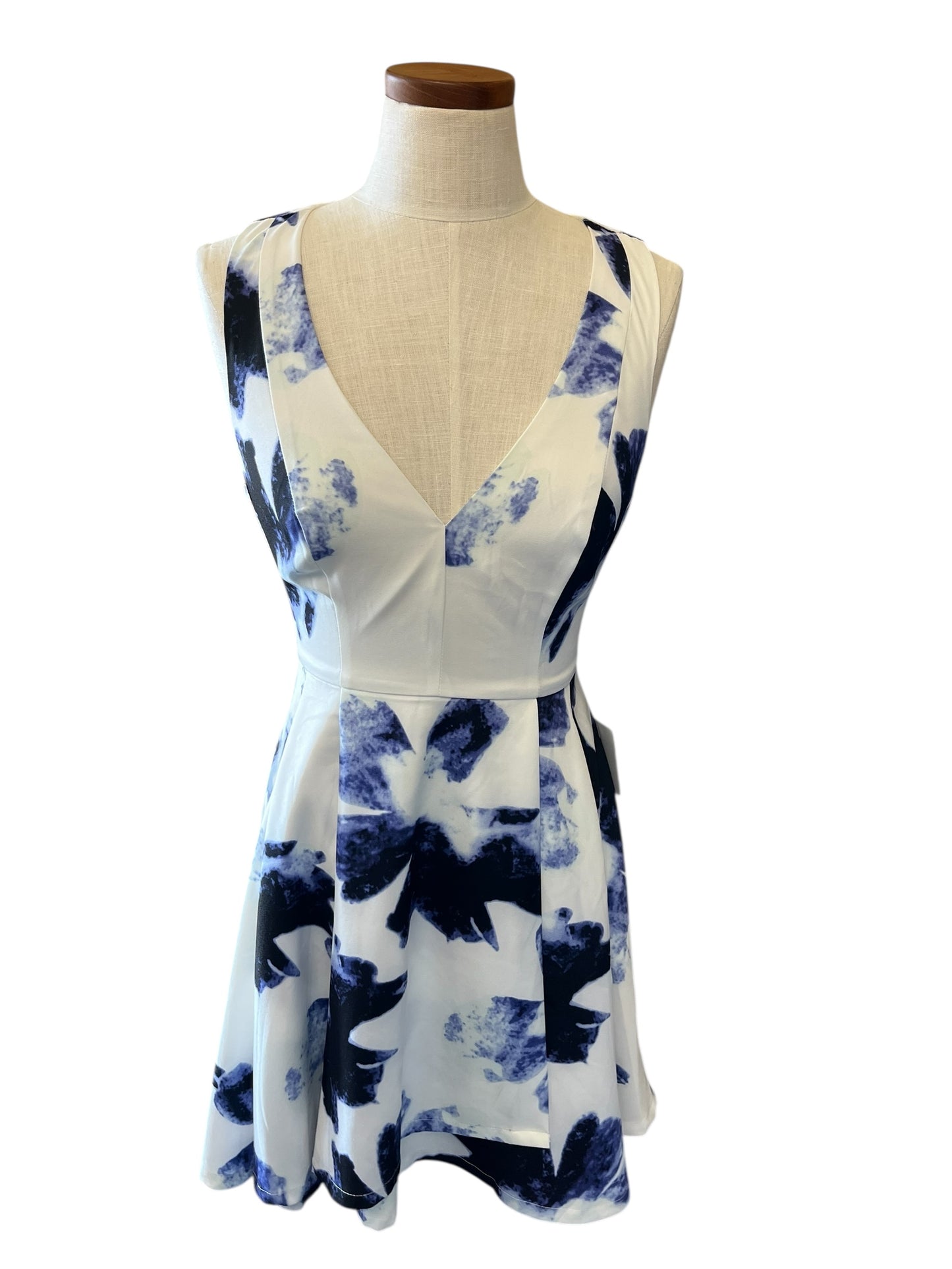 blue floral Lulus dress, small