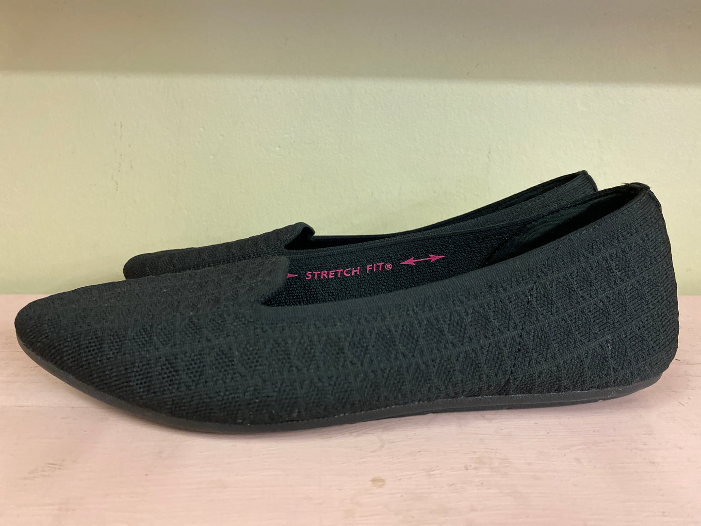 black Skechers Flats, 9.5