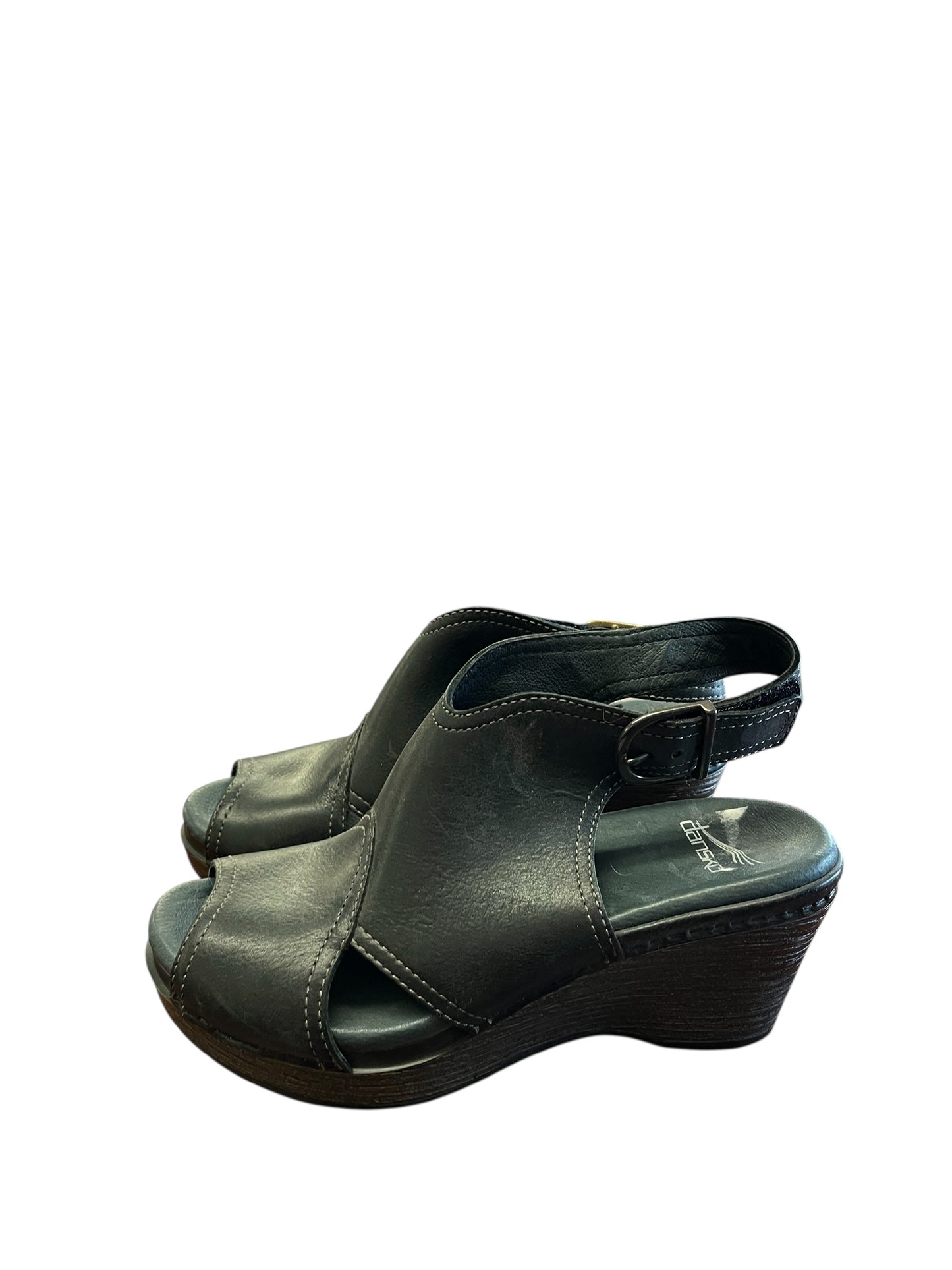 black Dansko Heels, 37