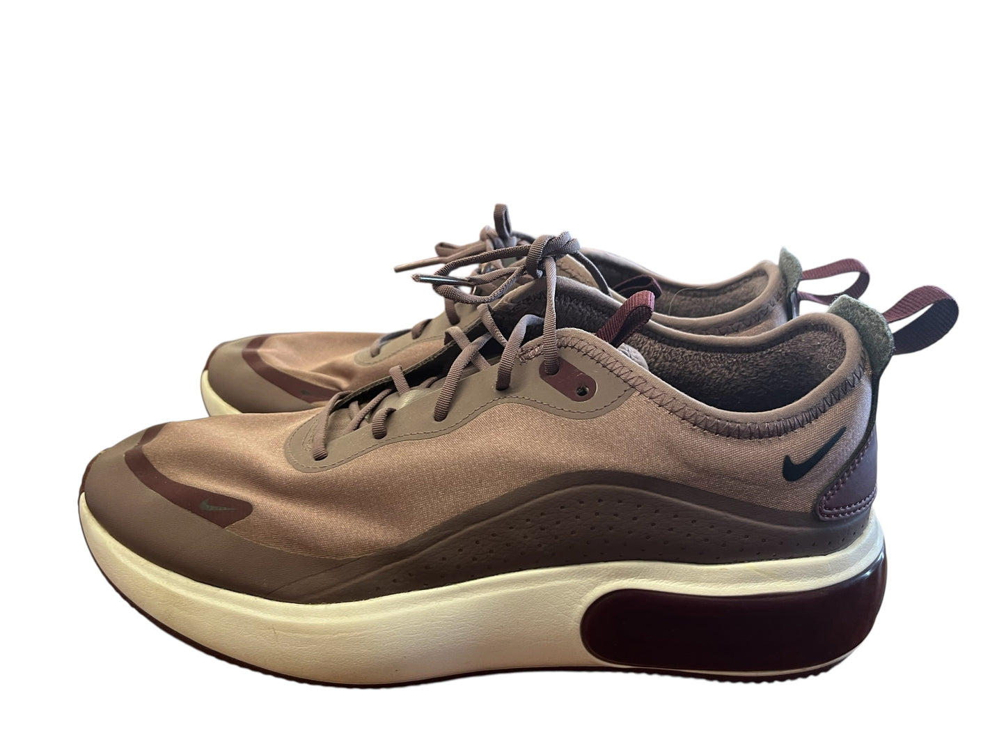 mauve Nike Air Max womens sneakers, 9.5