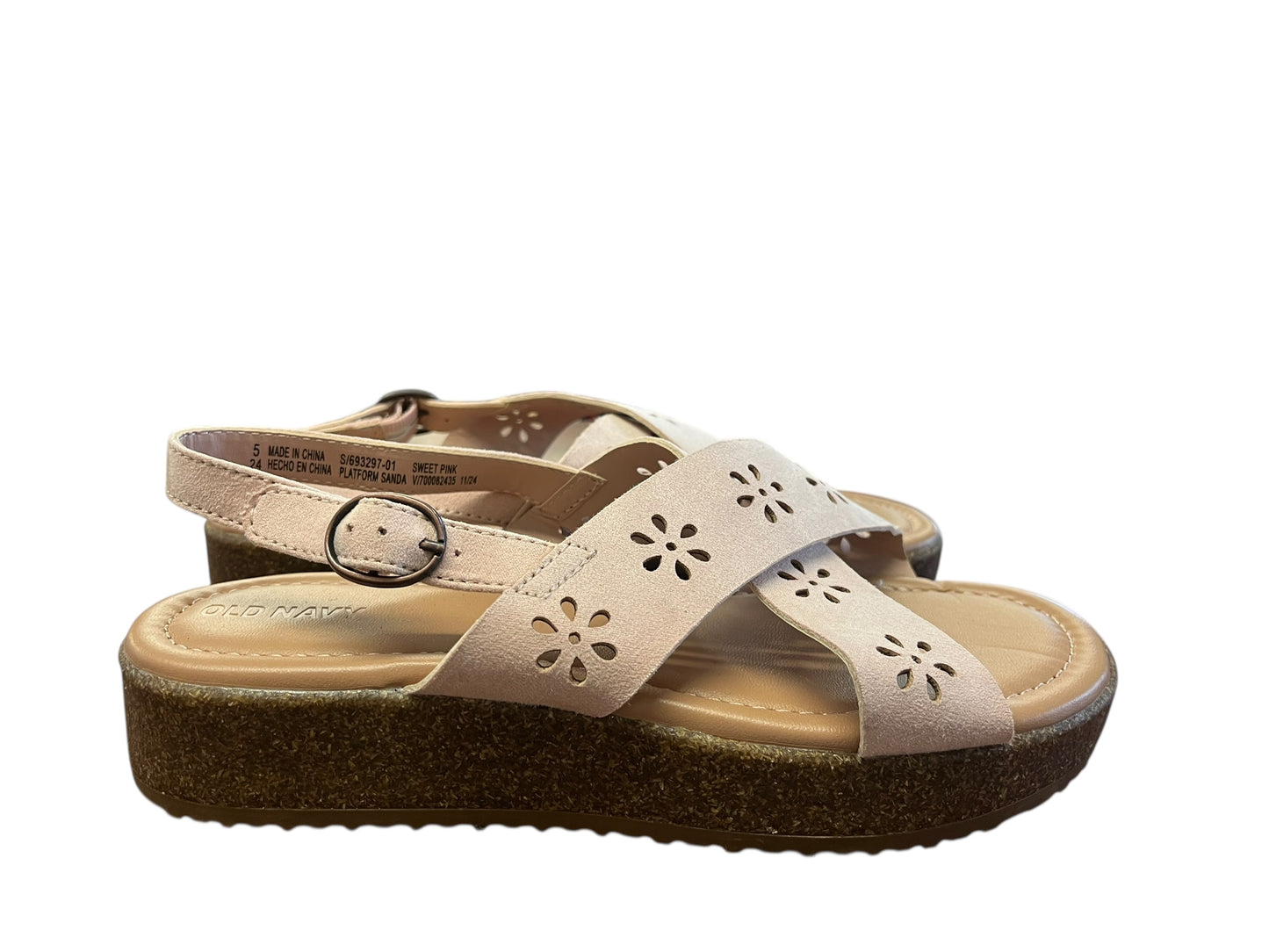 Blush Old Navy sandals, 5