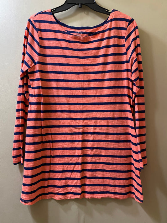 salmon, navy Old Navy maternity top, large