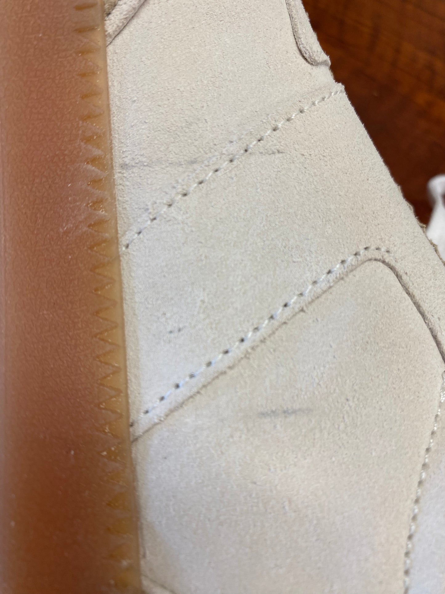 beige Toms sneakers, 12