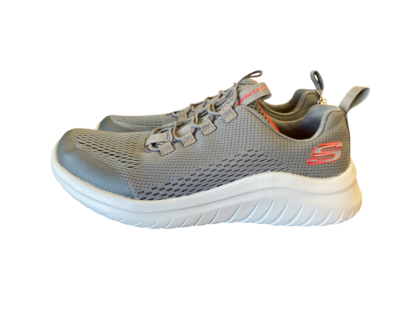 gray Skechers boys sneakers, 5.5