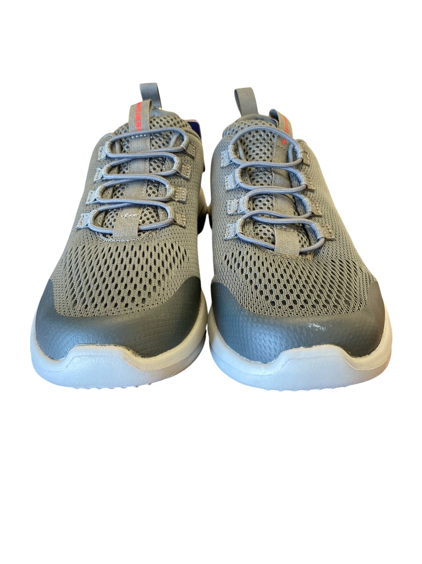 gray Skechers boys sneakers, 5.5