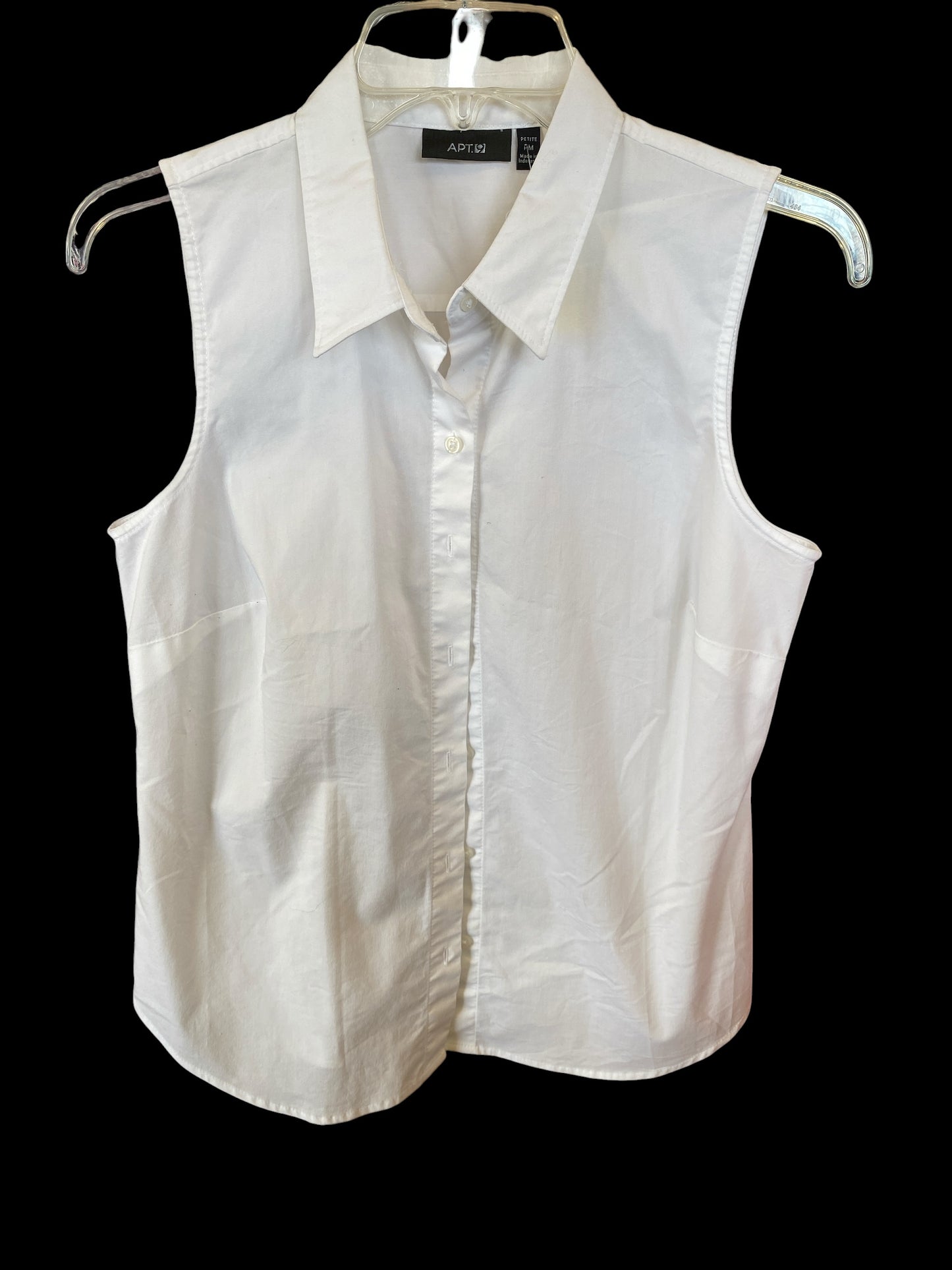 white Apt.9 womens top, pm