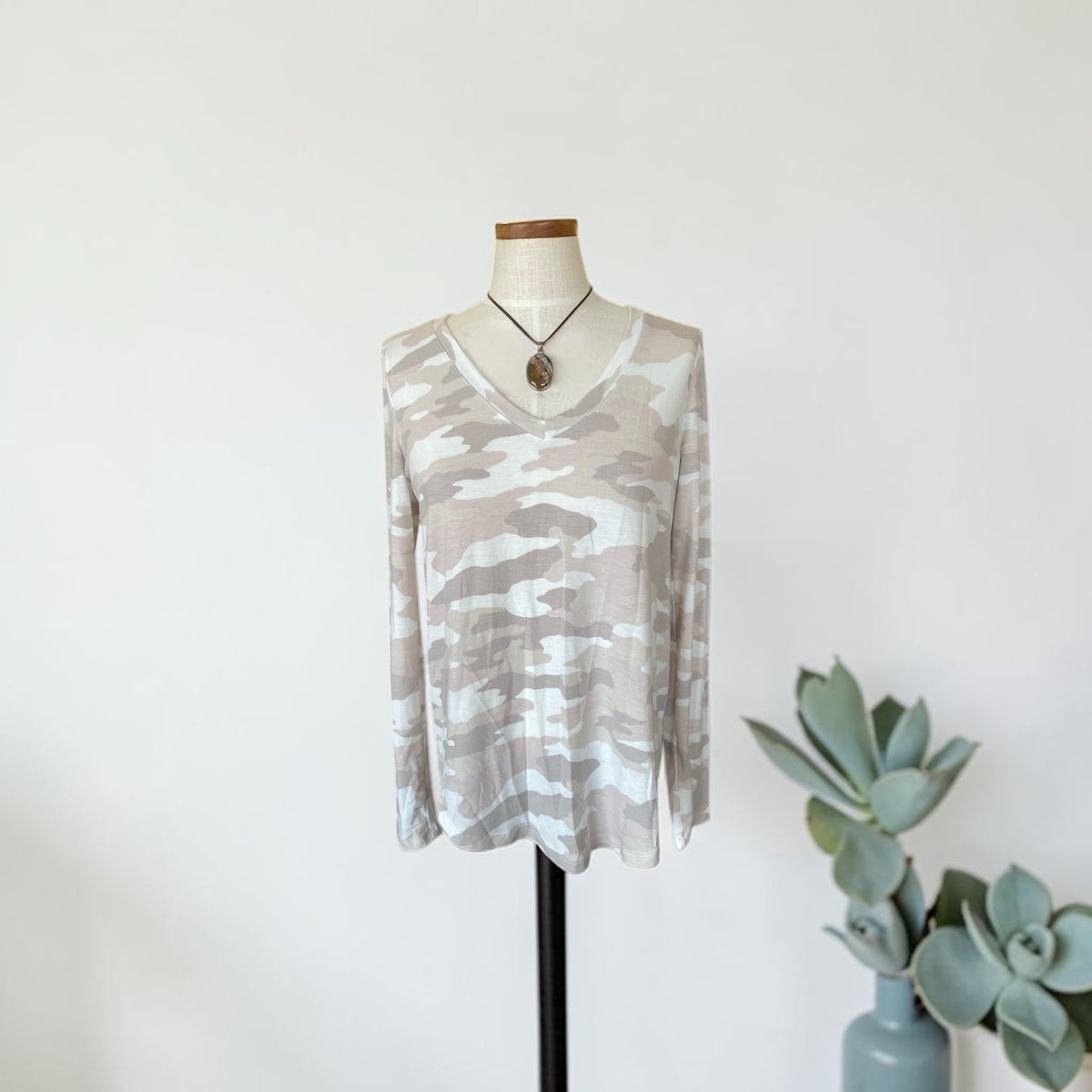 mauve camo So womens top, medium