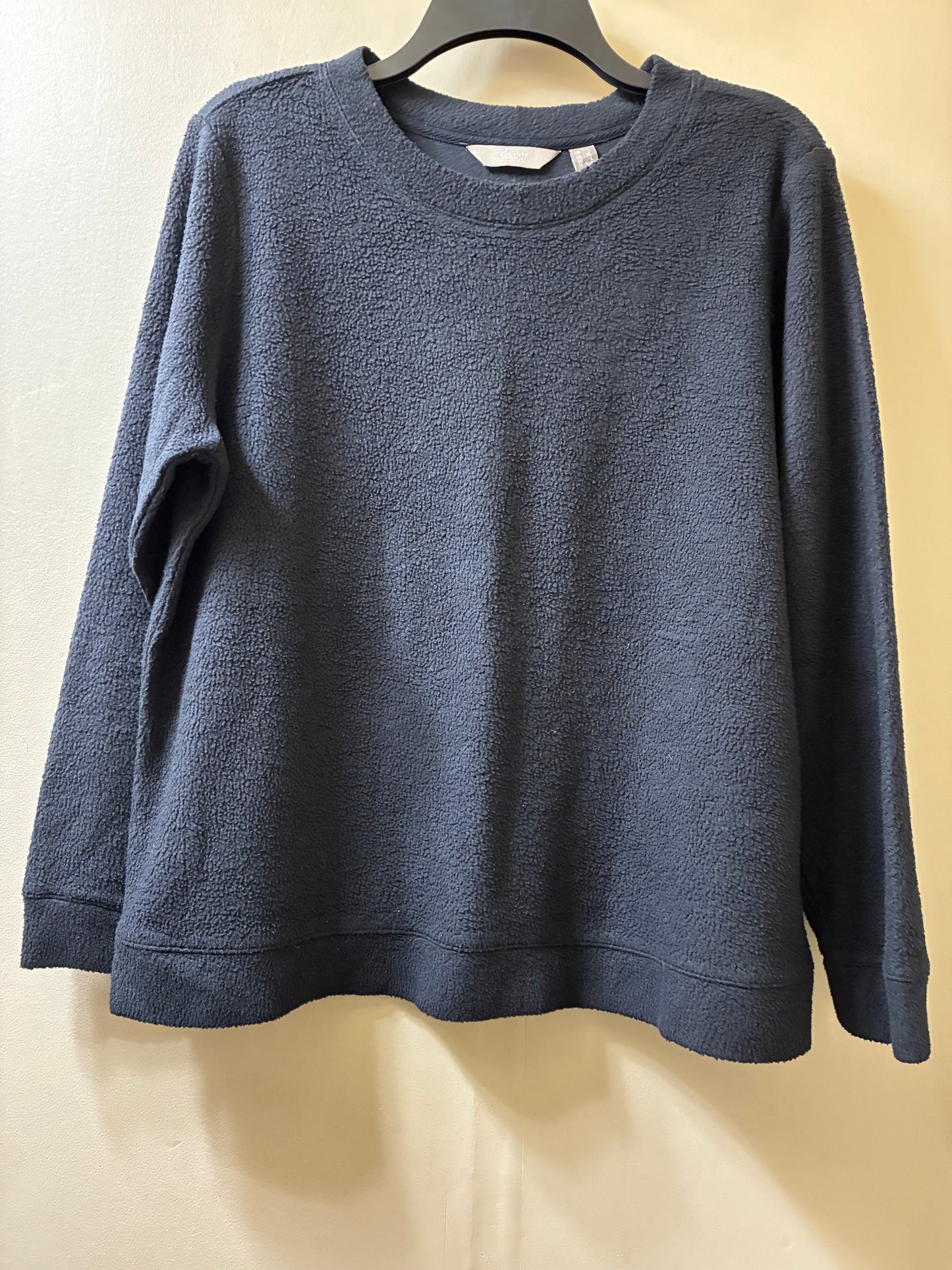 black d&co womens top, large